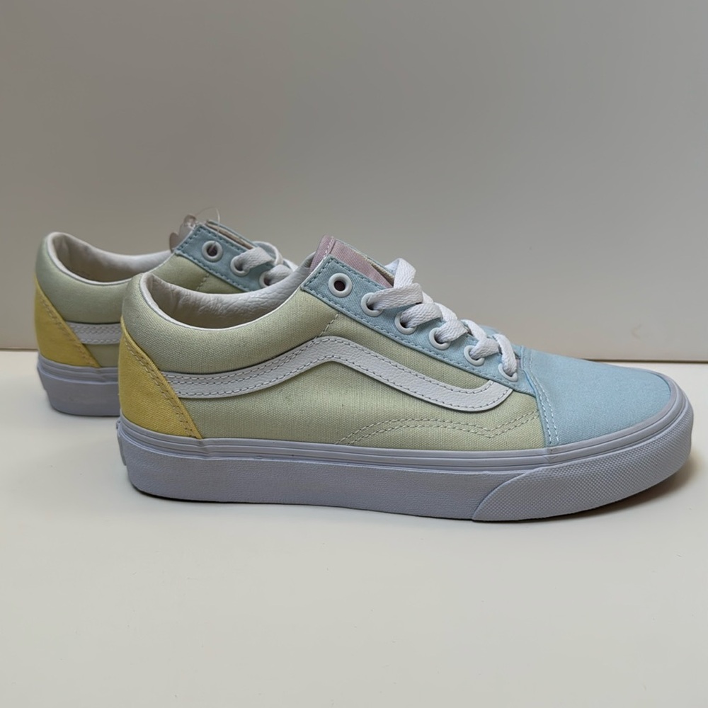 Vans Multicolor Women's Sneakers